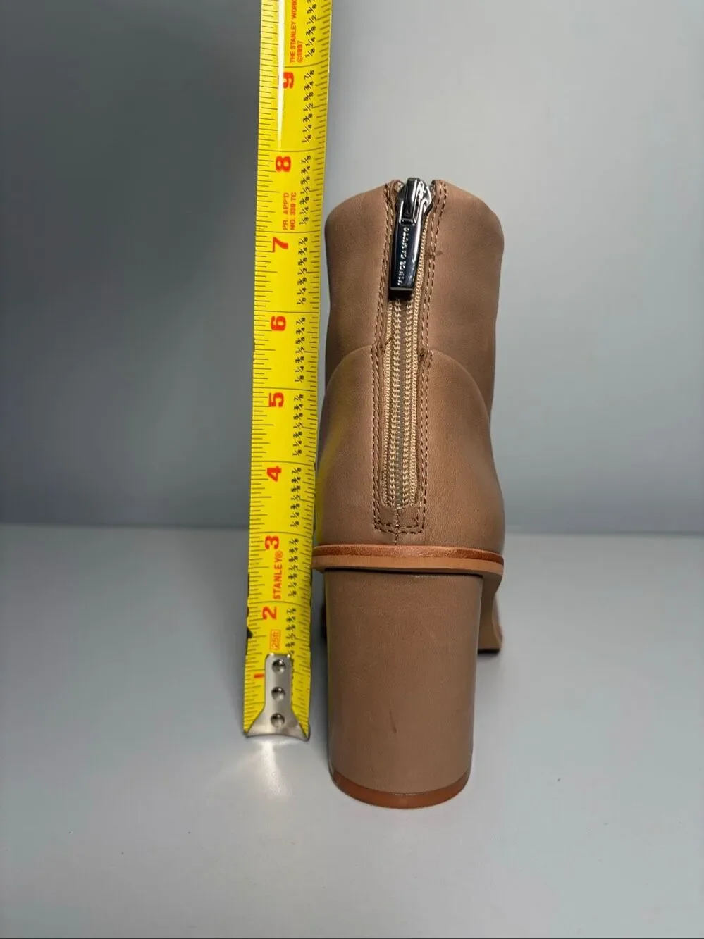 Vince Camuto Tan Open Toe Heels Bebinder Women’s Size 7M NEW WITH BOX